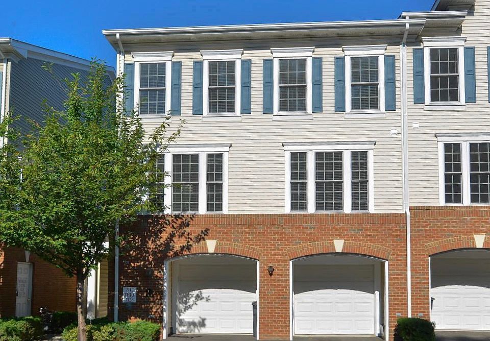 1st image of 7124 Mason Grove Ct