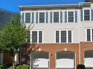 7124 Mason Grove Ct, Alexandria, VA 22306
