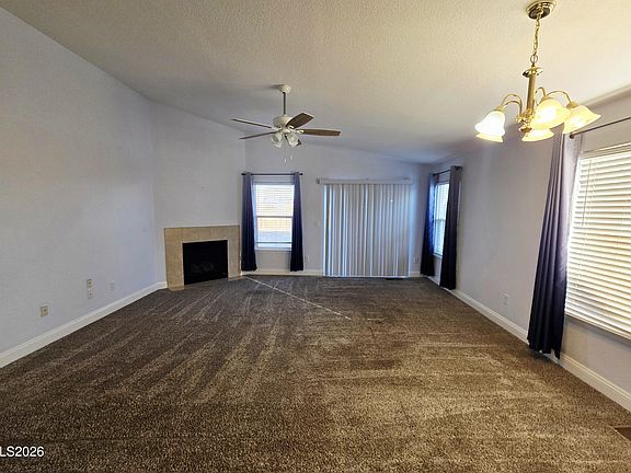 4th image of 728 Keppel St