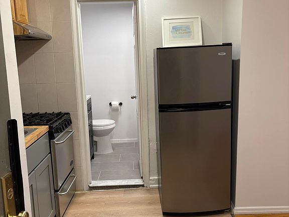 4th image of 188 Avenue A #2C