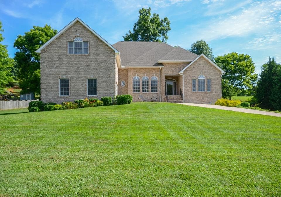 1st image of 412 Mizpah Hills Dr
