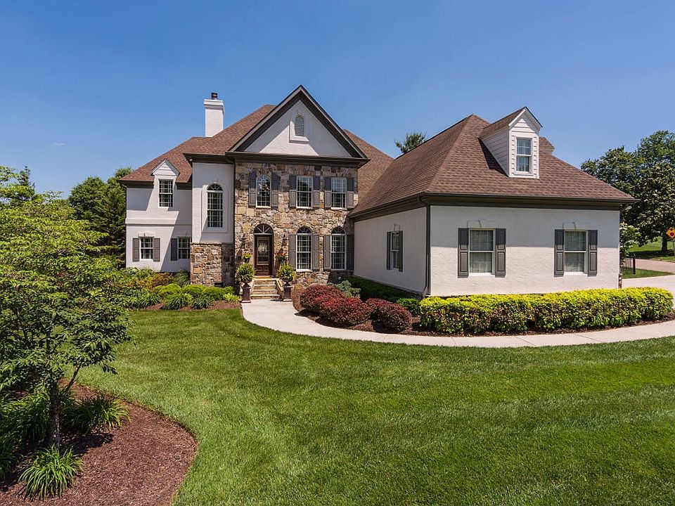 7323 Nubbin Ridge