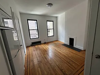 Rented by Salon Realty Corp