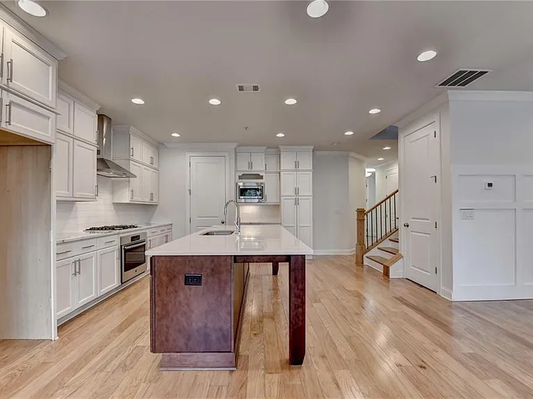 341 Bailey Walk — Photo 29