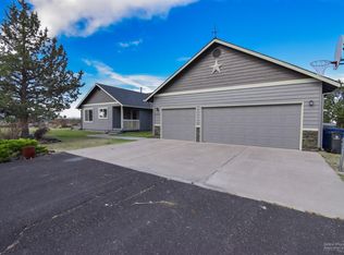 22420 McArdle Rd, Bend, OR 97702