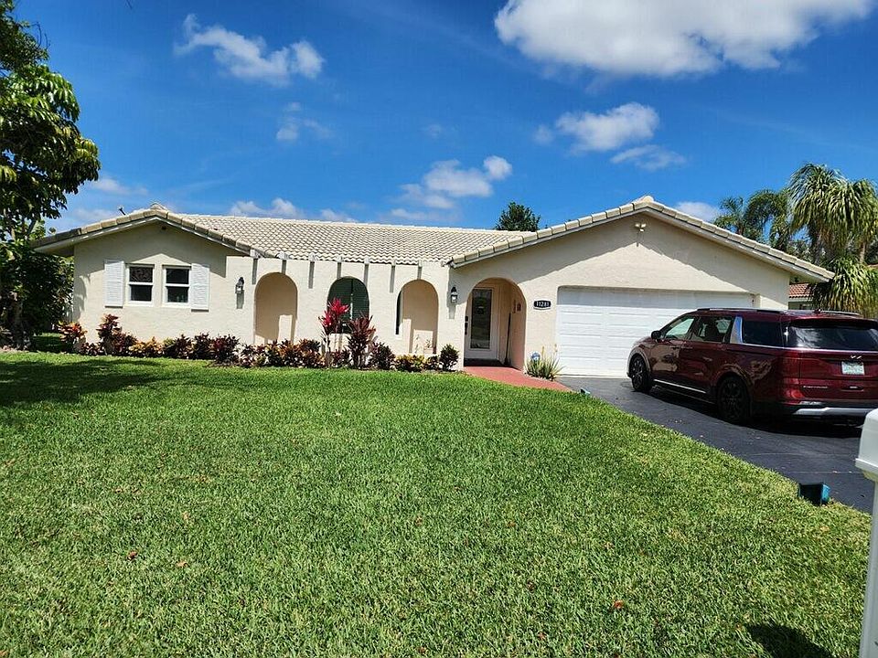 1st image of 11281 NW 41 Court