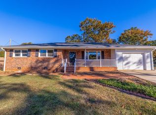 917 Beverly Dr, Spartanburg, SC 29303