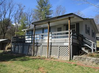 5956 Sunnycrest Rd, Roanoke, VA 24018