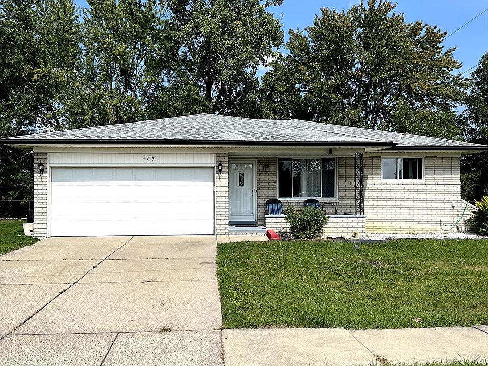 1st image of 4051 Dickson Dr
