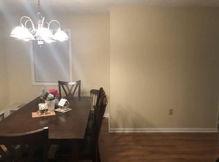 14 Walnut Ave #B, East Hampton, CT 06424