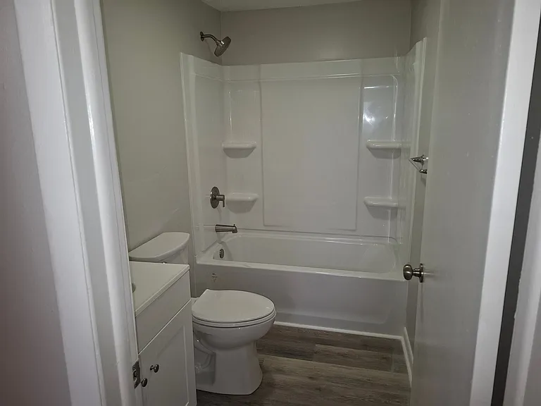 1603 Lawrence St — Photo 10