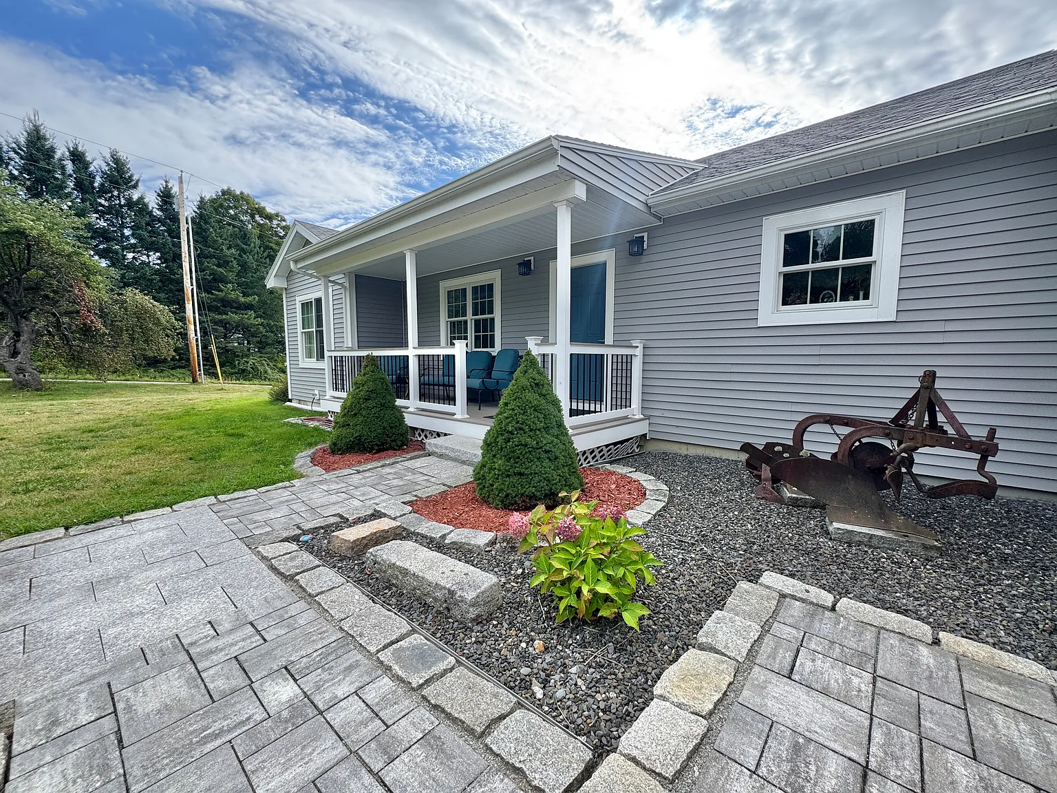 3 bed, 1930 sqft, $2,450 — Photo 3