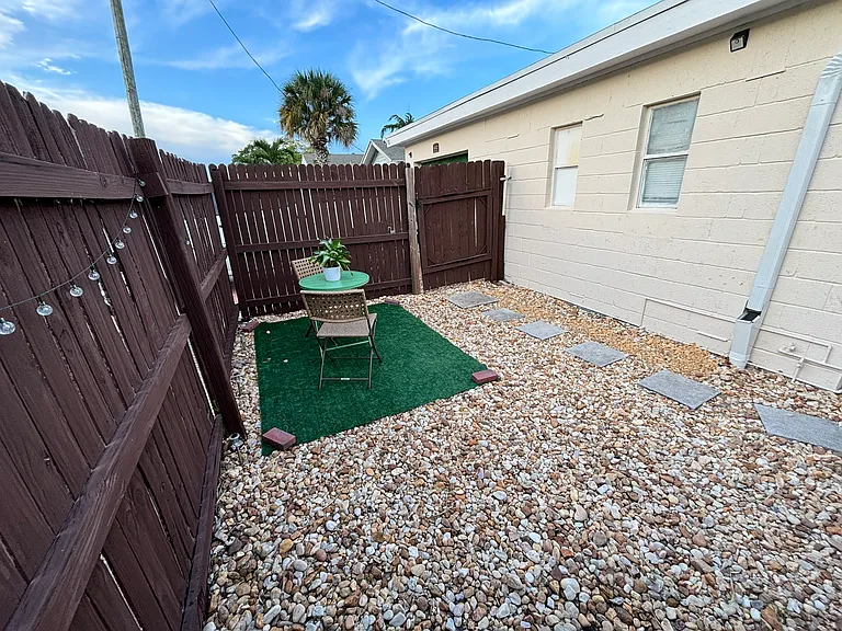 6312 S Lake Ave — Photo 19