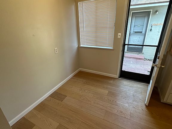 2nd image of 388 S Buena Vista Ave #4