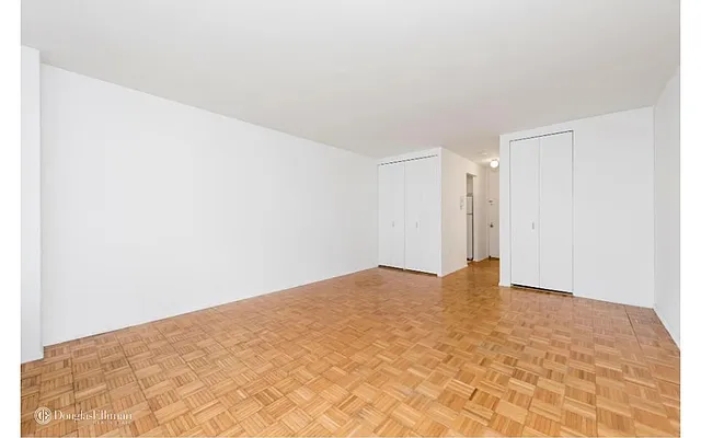 Rented by Douglas Elliman | media 8