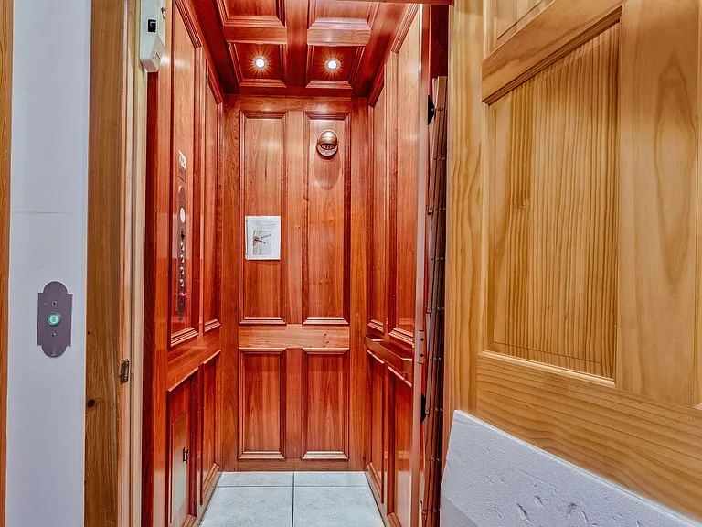 Elevator