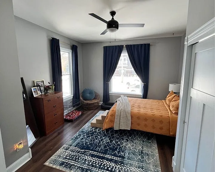 2102 N Cambridge Ave #2102 — Photo 7