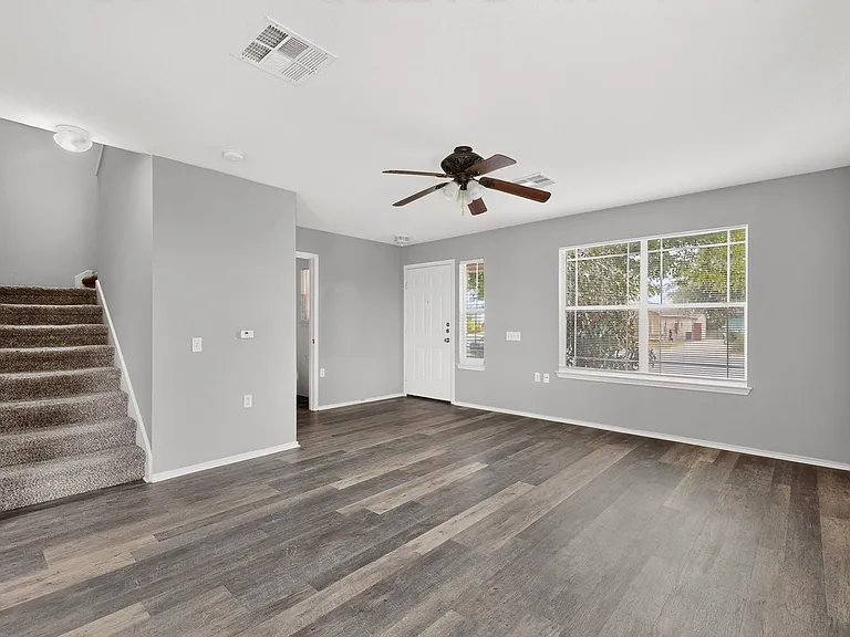 13528 Briarcreek Loop — Photo 4