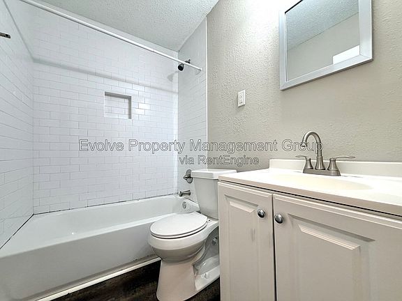 5th image of 3451 Hendricks Ave