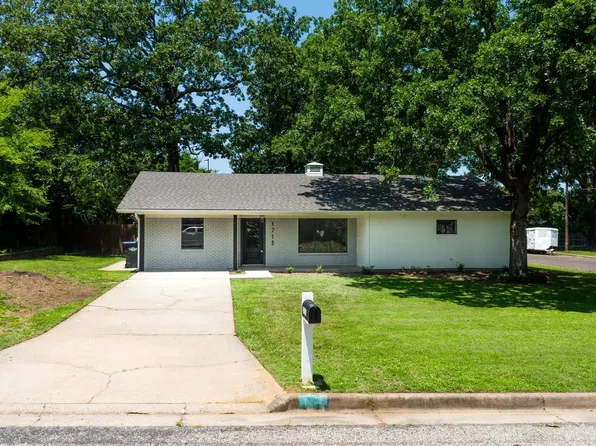 1713 Pineridge St, Longview, TX 75604