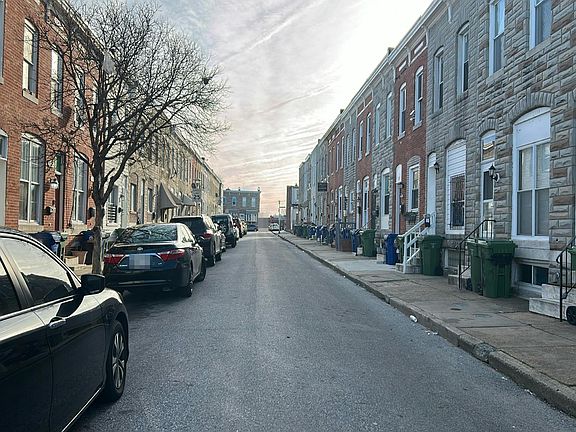 5th image of 3707 Mount Pleasant Ave