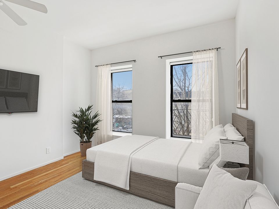 1st image of 735 Washington Ave APT 3B