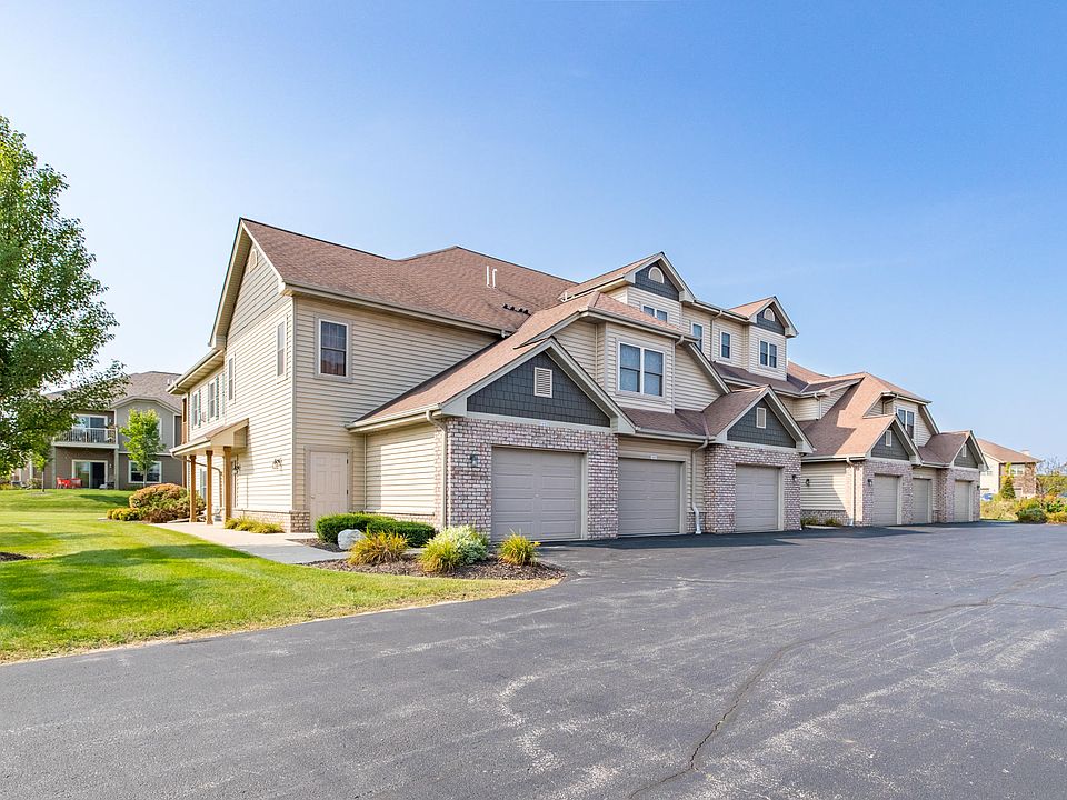 1st image of 1673 New Port Vista Dr