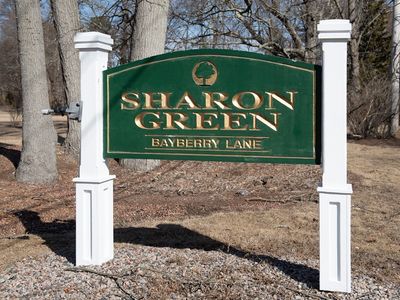 35 Bayberry Dr APT 2, Sharon, MA, 02067