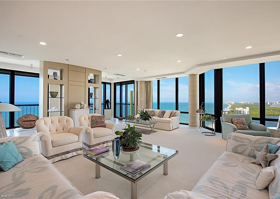 1st image of 4951 Gulf Shore Blvd N