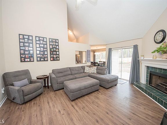 5th image of 293 Widewater Dr