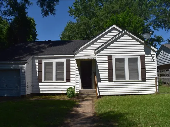 1556 Berry Ave, Natchitoches, LA 71457