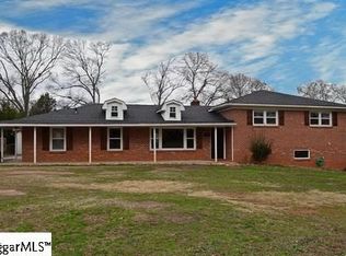 317 Elm Dr, Mauldin, SC 29662