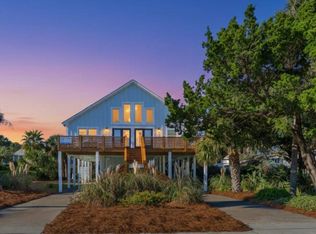 1303 Palmetto Blvd, Edisto Island, SC 29438