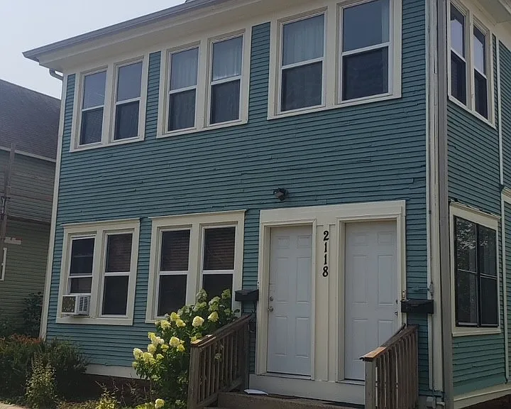 2118 Grand St NE #1 — Photo 22