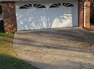 5247 Pogue St, Spartanburg, SC 29301