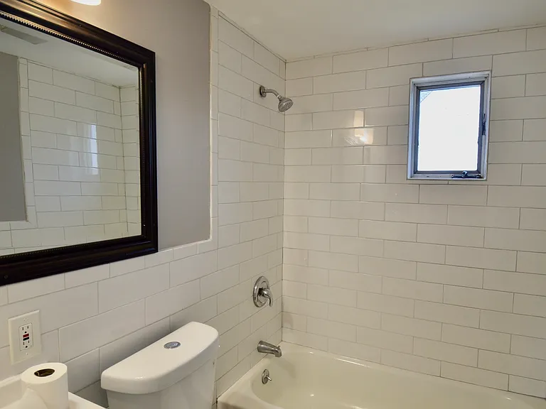 203 Main St #2 — Photo 9
