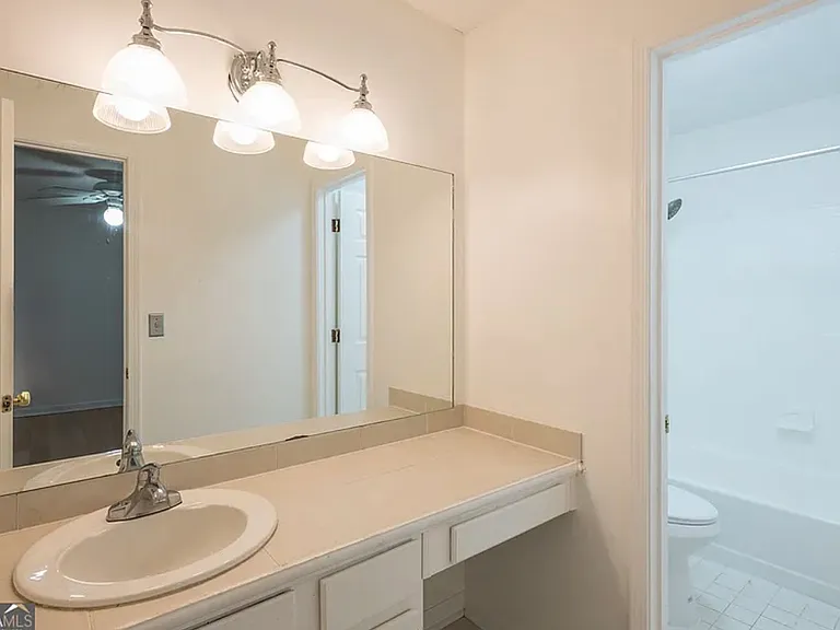 9070 Cobbler Ct — Photo 18