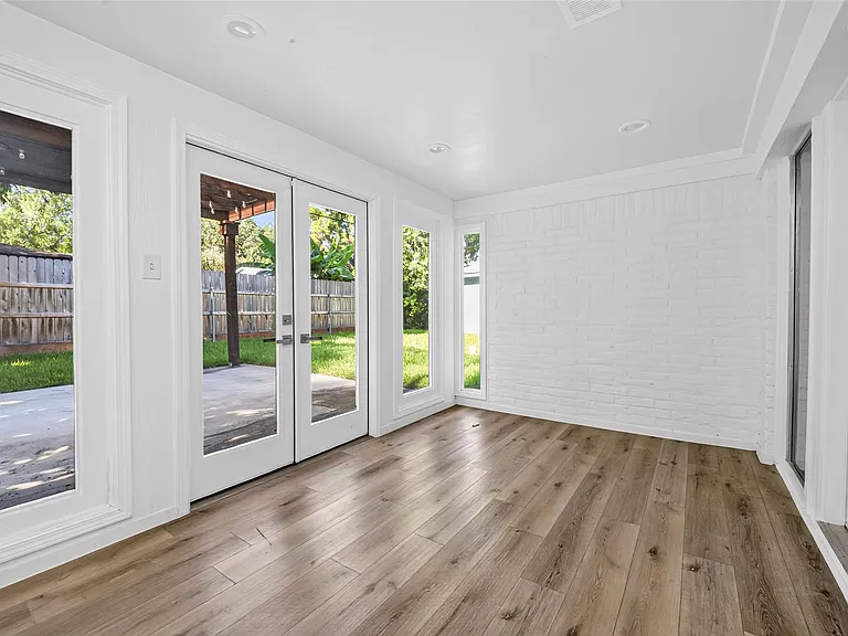 5310 Indigo St — Photo 14