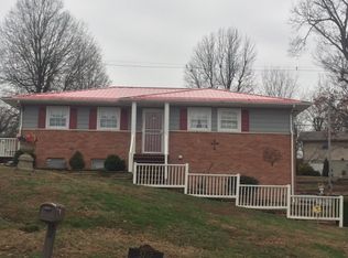 3712 Brighton Cv, Paducah, KY 42001