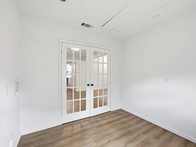 2813 Countess Dr — Photo 19