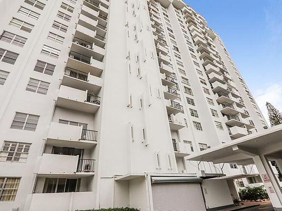 3rd image of 2780 NE 183rd St APT 1108