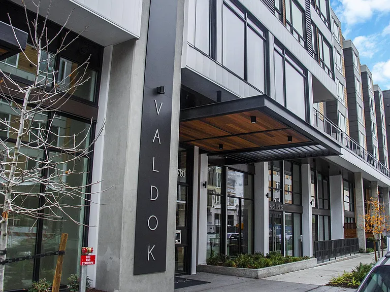 Valdok Apartments — Photo 25