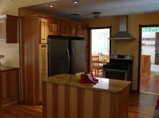 5 Boar Ct, Suffern, NY 10901