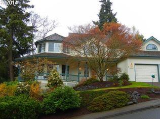 2002 Morning View Dr, Eugene, OR 97405