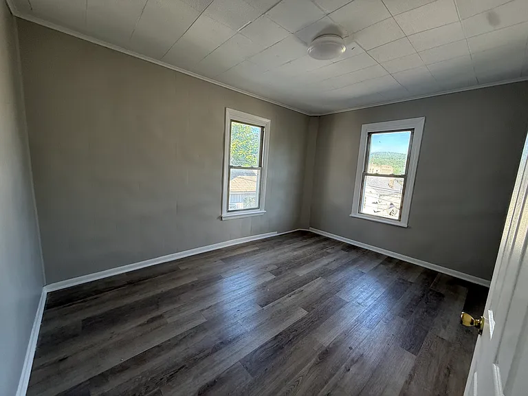 54 Terrace St — Photo 17