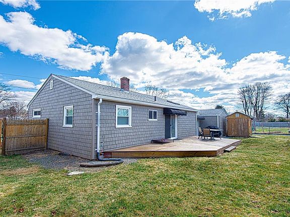 2nd image of 38 Meadowcrest Dr