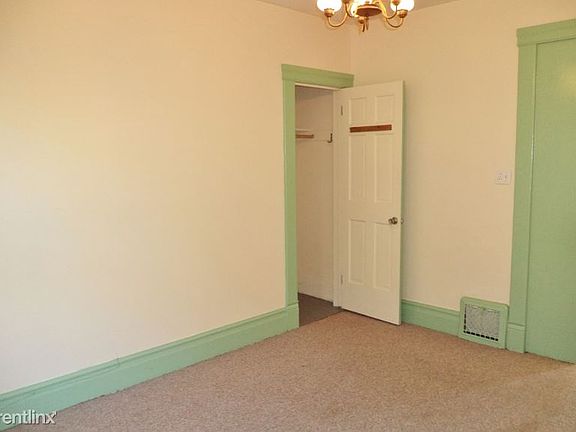 #2 - Bedroom #2 (view 2 of 2)