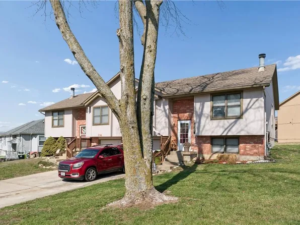 112-114 Brookridge Dr, Harrisonville, MO 64701