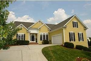 Fully Upgraded Finished Basement Home w/ Two car garage