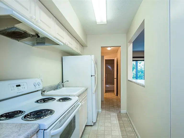 22302 Vick St #212 — Photo 10